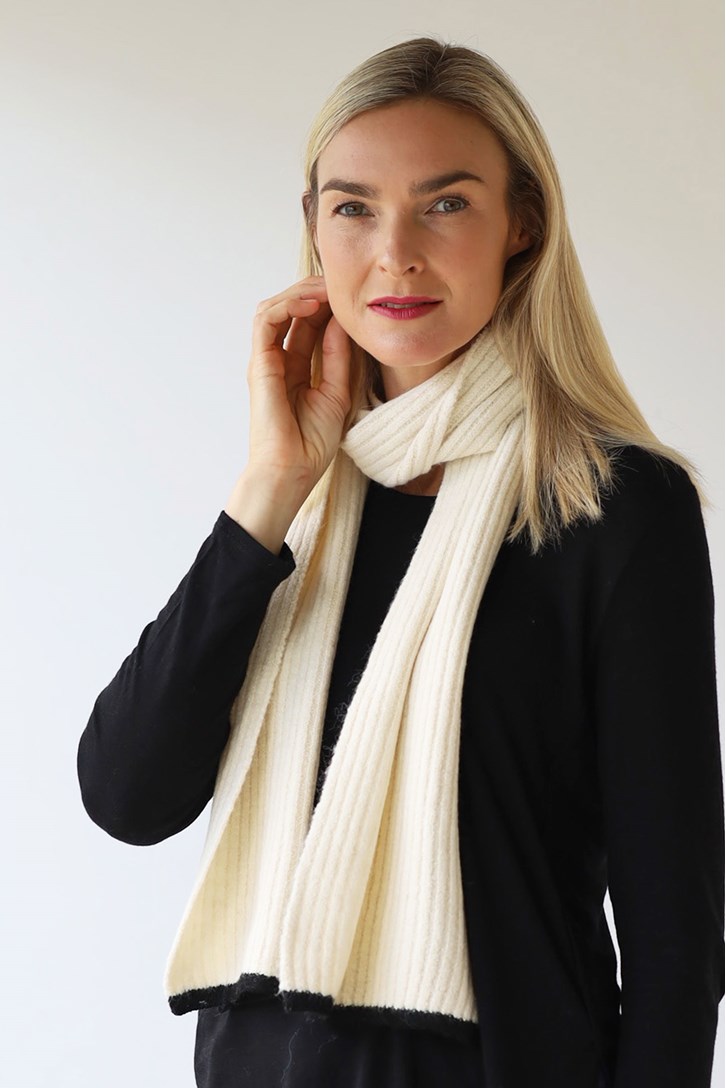 WOOL BLEND SCARF